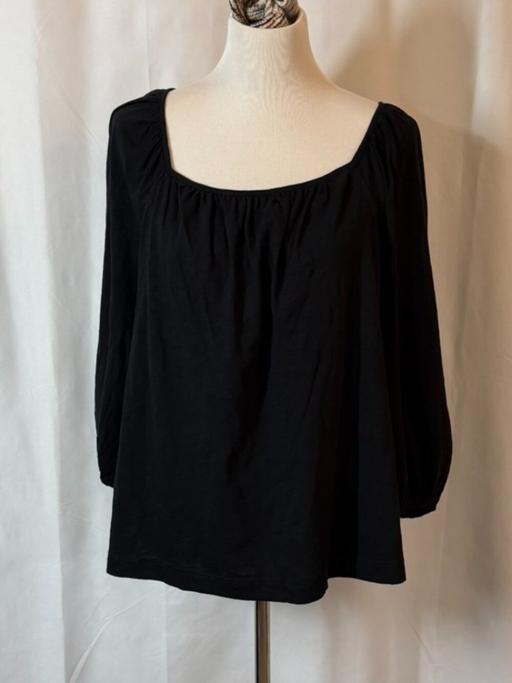 Boden Scoop Neck 3/4 Sleeve Top - Large
